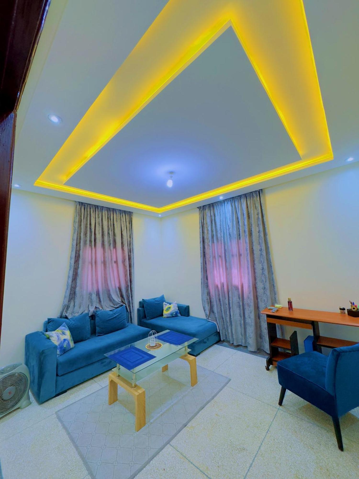 Quiet Central Home Near Beach - High Speed Wifi, Free Parking & Private Entry Agadir Buitenkant foto